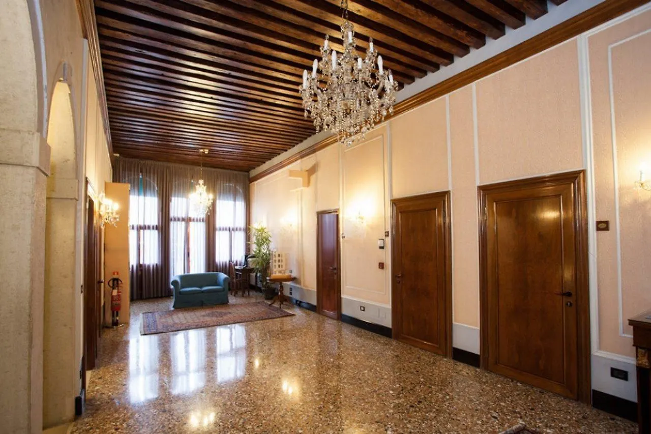 Hotel Santa Chiara Velence Olaszország