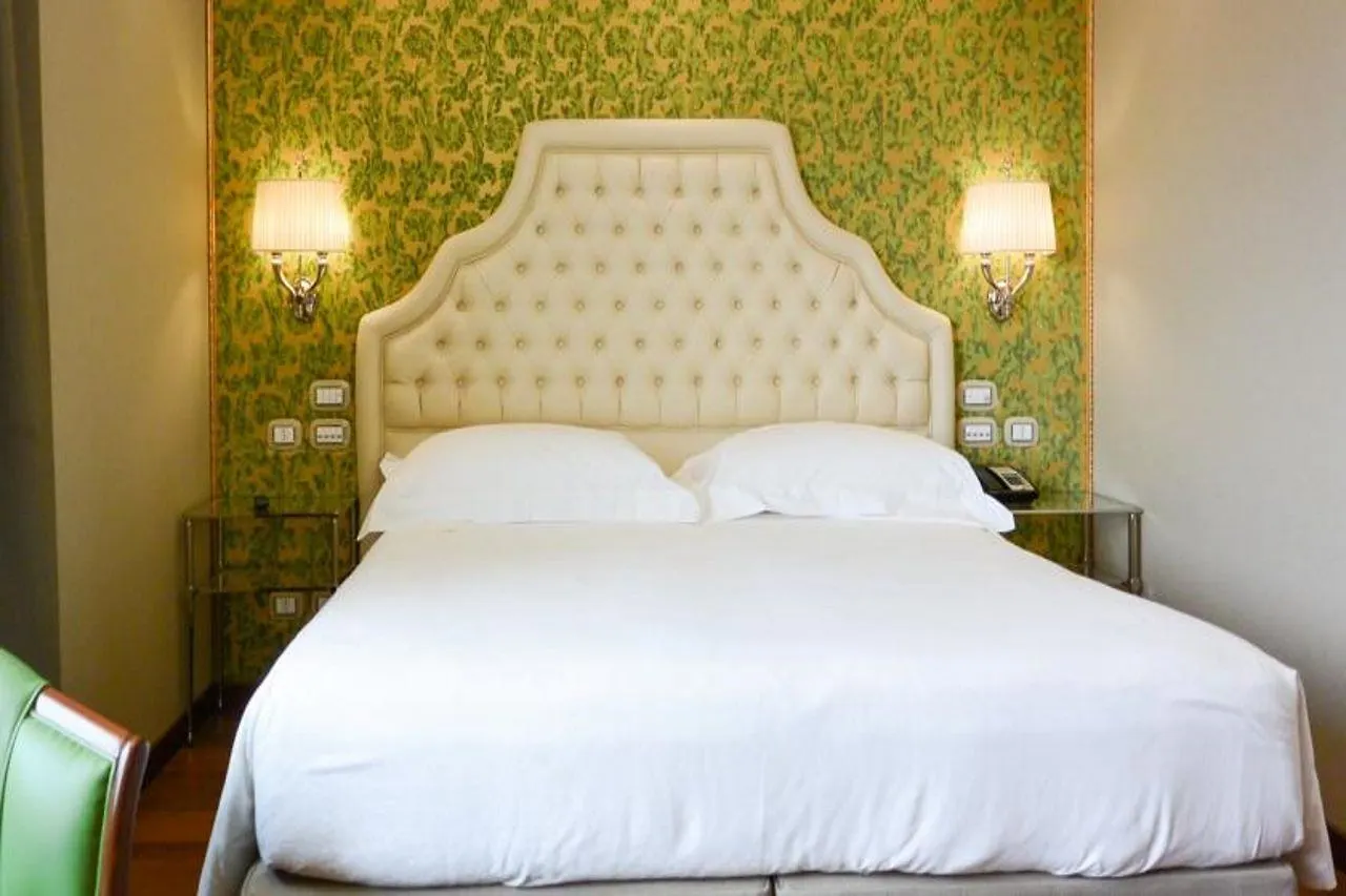 Hotel Santa Chiara Velence 4*,